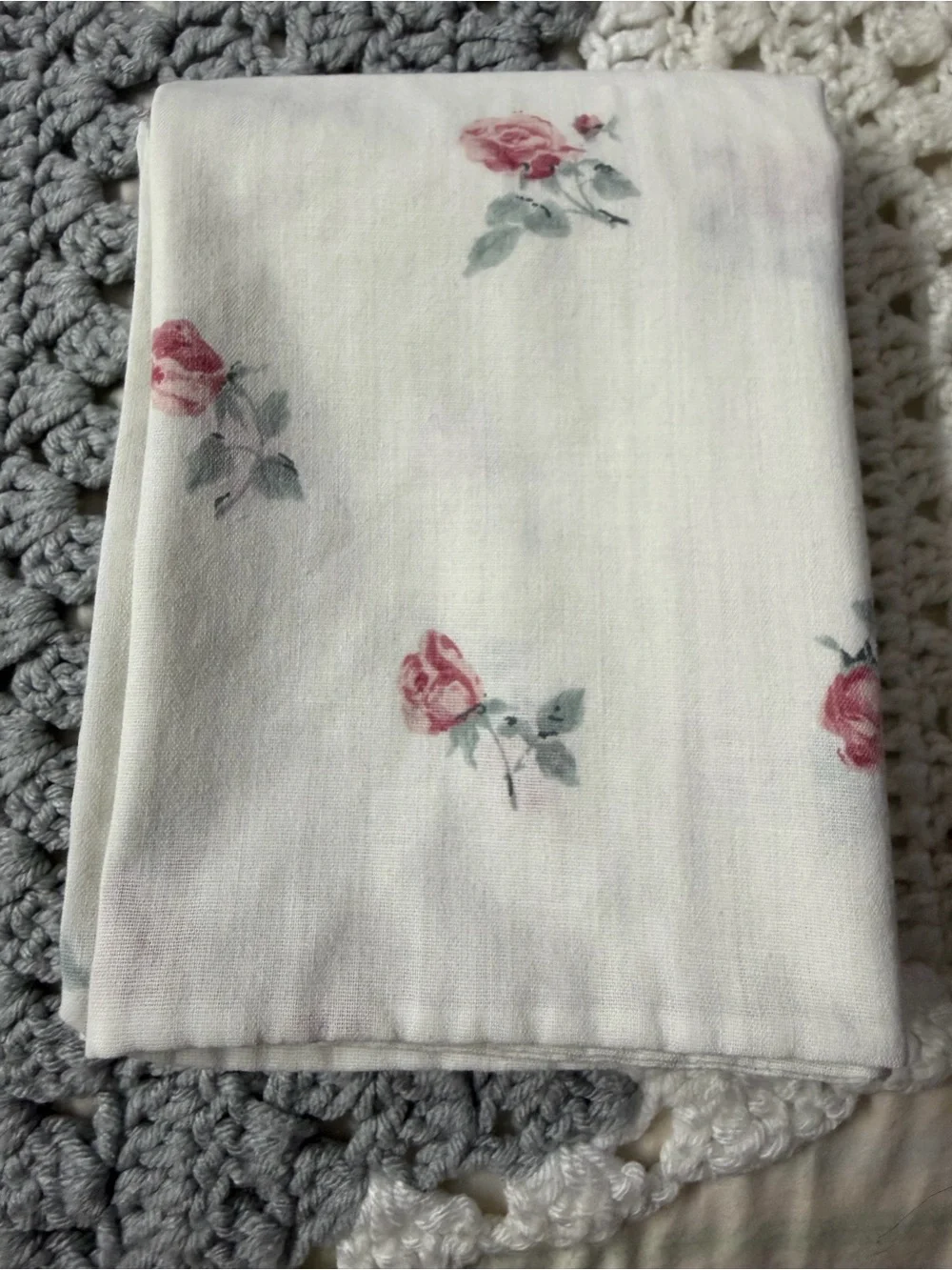 Cannon Floral Rose Pillow case set standard cotton polyester blend USA